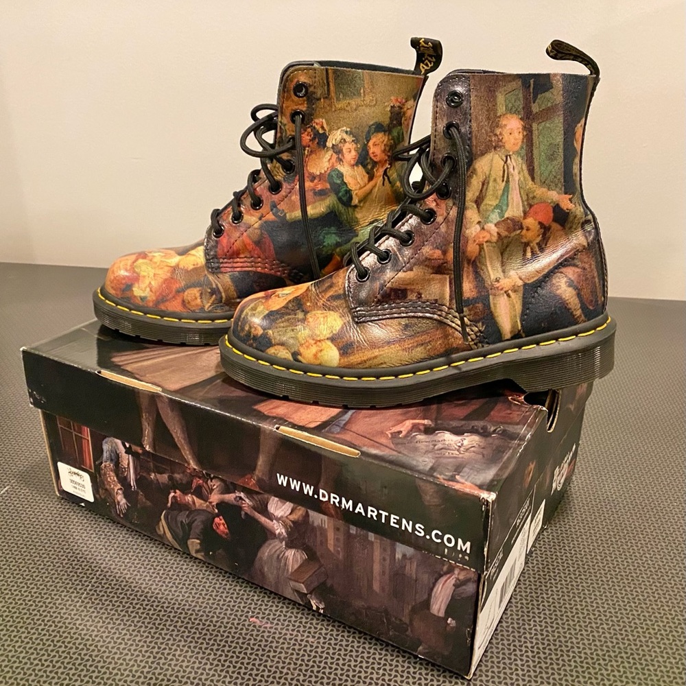 Dr. Marten’s Hogarth Renaissance Museum Pascal Boots